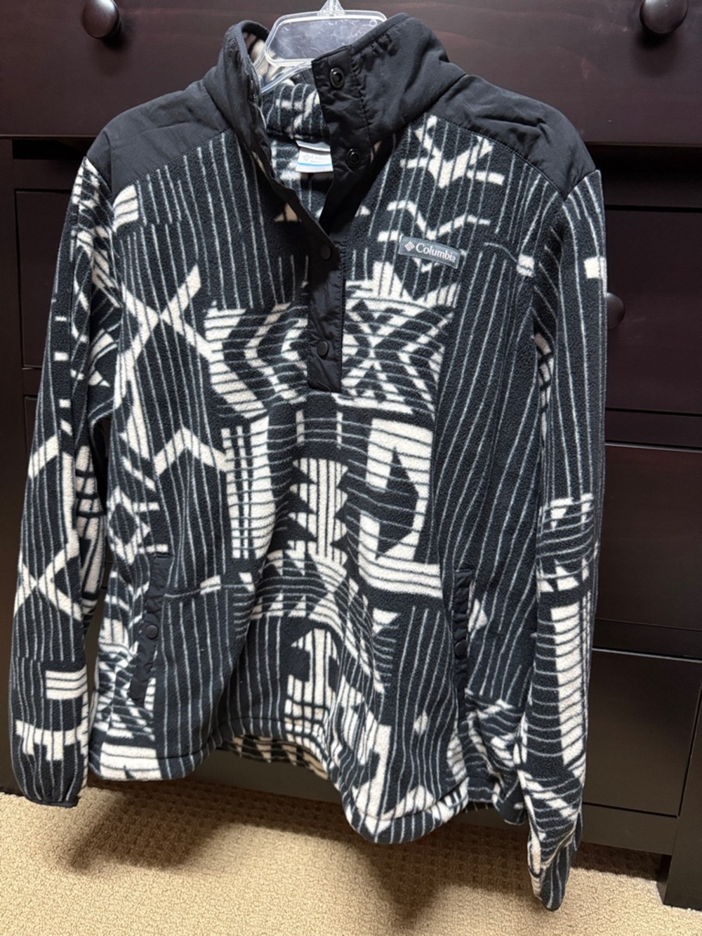 Columbia Black & White Geometric Fleece Pullover